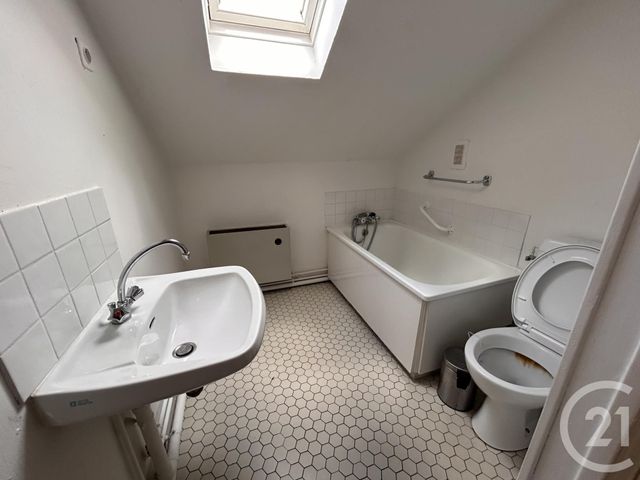 Afficher la photo en grand maison à vendre - 8 pièces - 135.0 m2 - LES ESSARTS LE ROI - 78 - ILE-DE-FRANCE - Century 21 Terre Du Roi