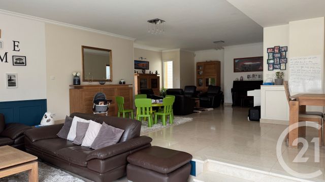 Afficher la photo en grand maison à vendre - 8 pièces - 253.1 m2 - LES ESSARTS LE ROI - 78 - ILE-DE-FRANCE - Century 21 Terre Du Roi