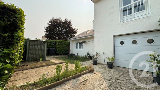 Afficher la photo en grand maison à vendre - 5 pièces - 101.33 m2 - ELANCOURT - 78 - ILE-DE-FRANCE - Century 21 Terre Du Roi