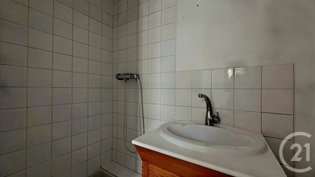 Appartement F1 à vendre - 1 pièce - 17.6 m2 - ST CYR L ECOLE - 78 - ILE-DE-FRANCE - Century 21 Terre Du Roi