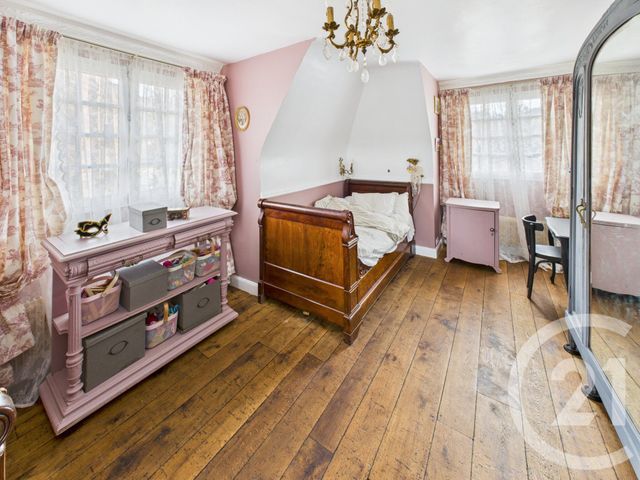 maison à vendre - 7 pièces - 224.0 m2 - LES ESSARTS LE ROI - 78 - ILE-DE-FRANCE - Century 21 Terre Du Roi