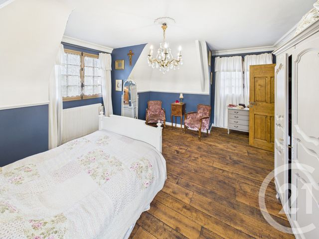 maison à vendre - 7 pièces - 224.0 m2 - LES ESSARTS LE ROI - 78 - ILE-DE-FRANCE - Century 21 Terre Du Roi