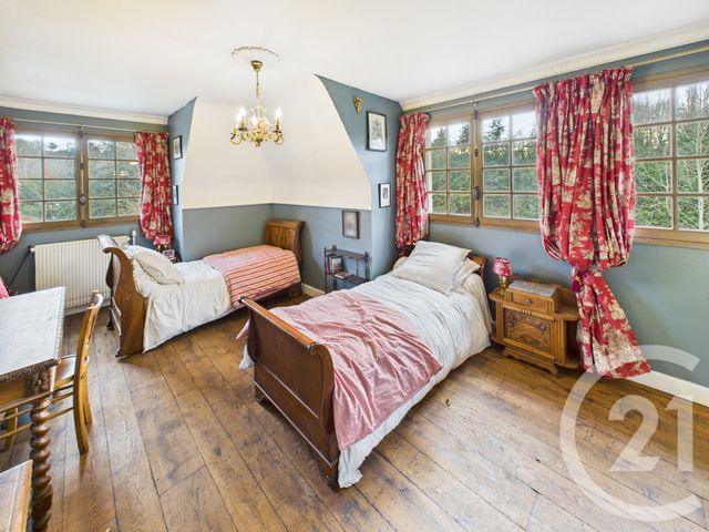 maison à vendre - 7 pièces - 224.0 m2 - LES ESSARTS LE ROI - 78 - ILE-DE-FRANCE - Century 21 Terre Du Roi