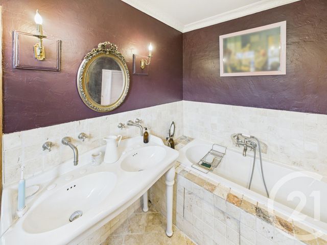 maison à vendre - 7 pièces - 224.0 m2 - LES ESSARTS LE ROI - 78 - ILE-DE-FRANCE - Century 21 Terre Du Roi